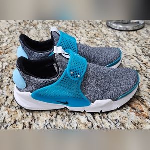 Nike Sock Dart